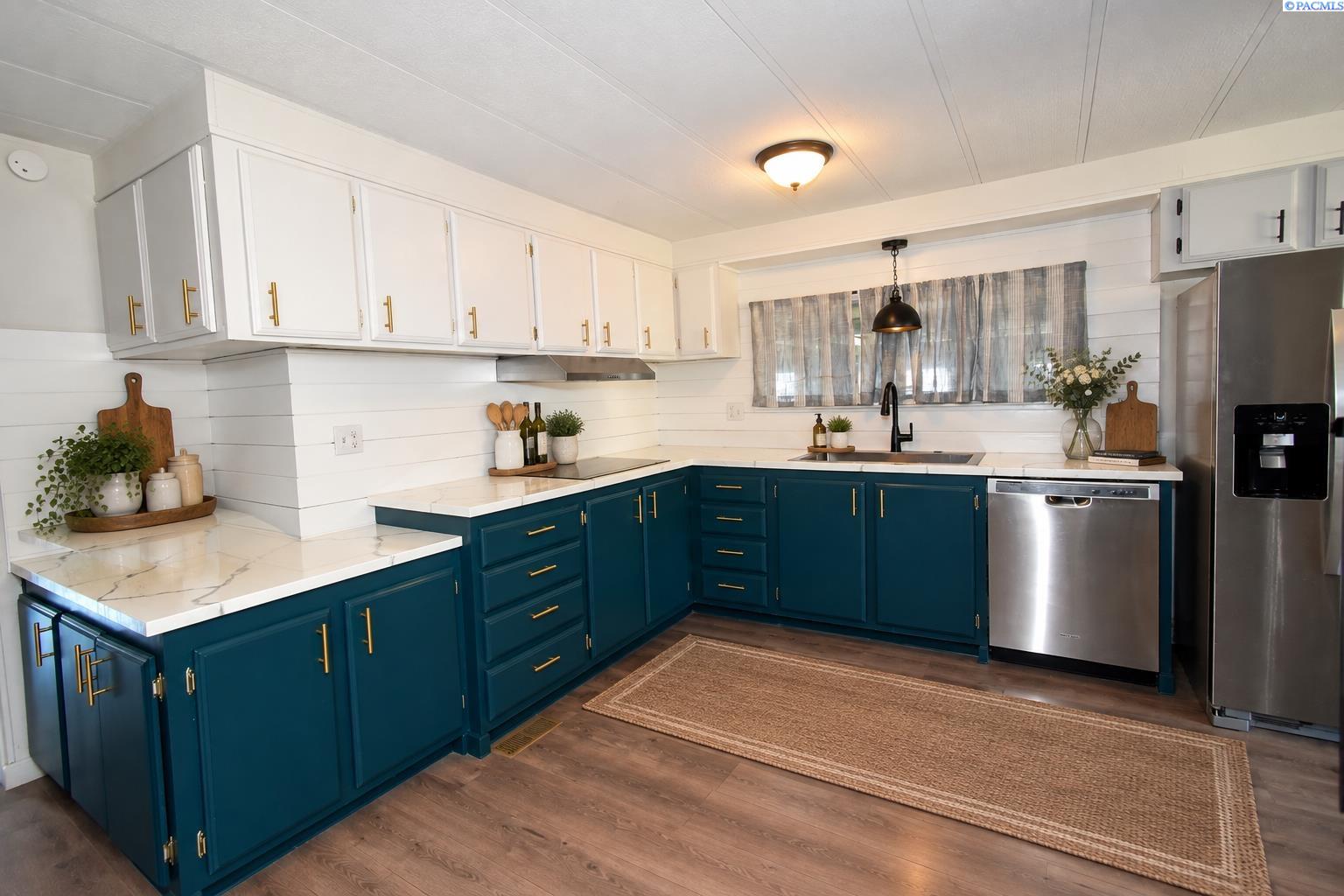 4511 W 9th Ave, Kennewick, WA 99336