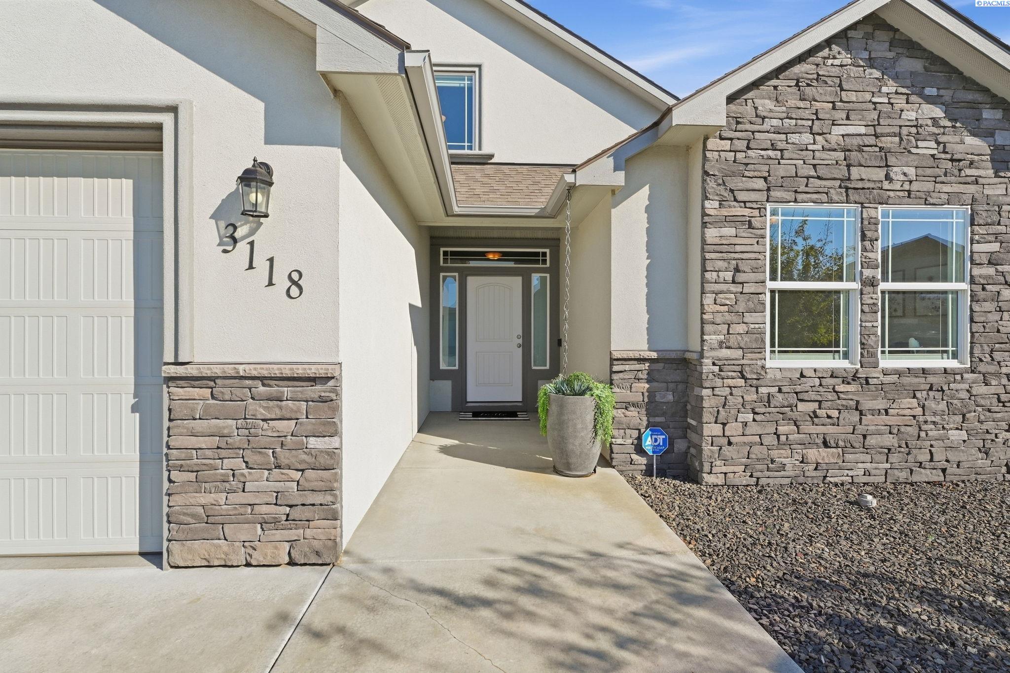 3118 Deserthawk Loop, Richland, WA 99354