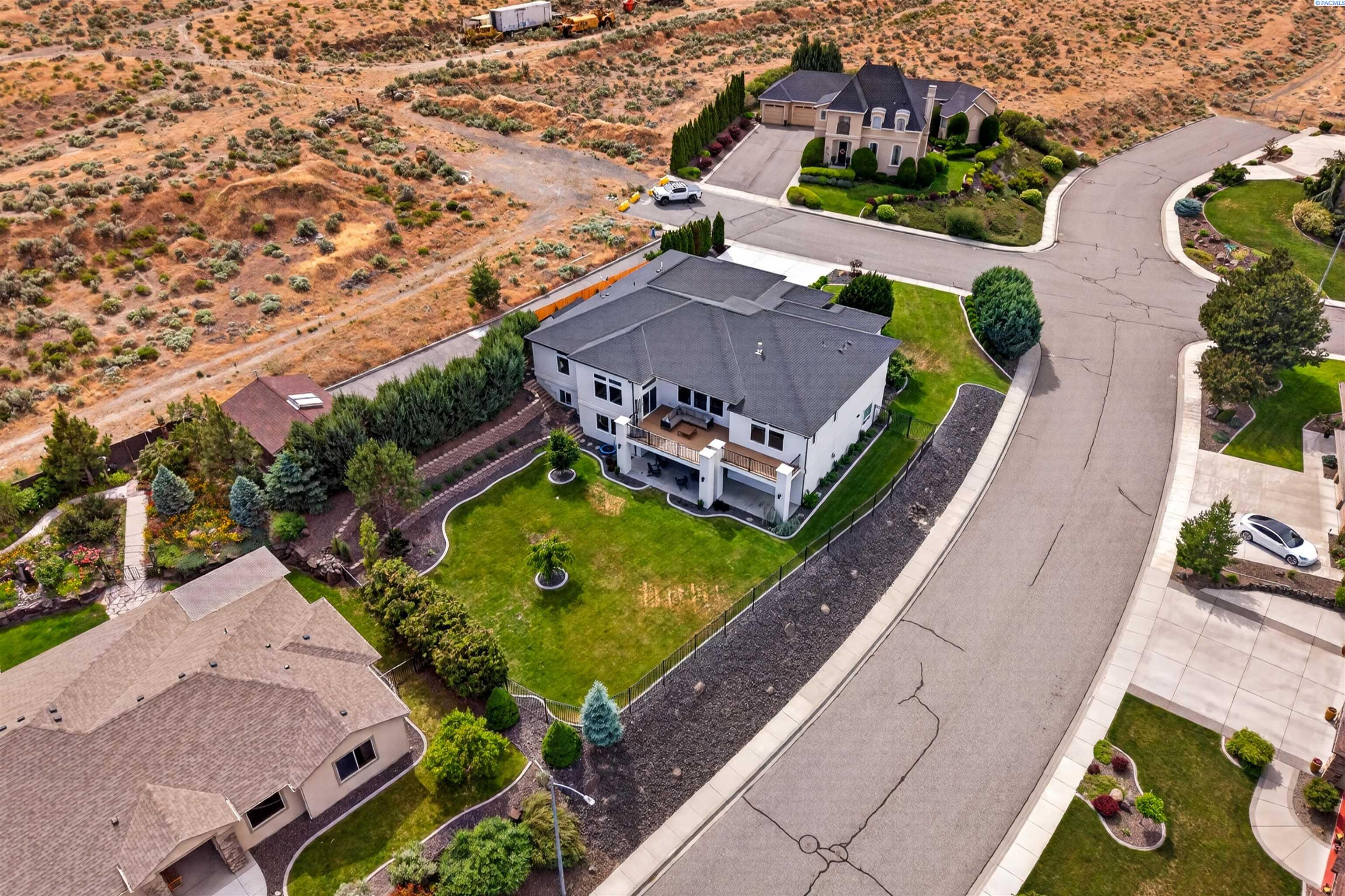 1104 Allenwhite Dr, Richland, WA 99352