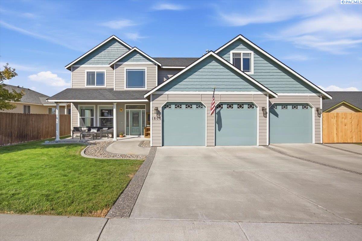 1806 W 31st Ave, Kennewick, WA 99337