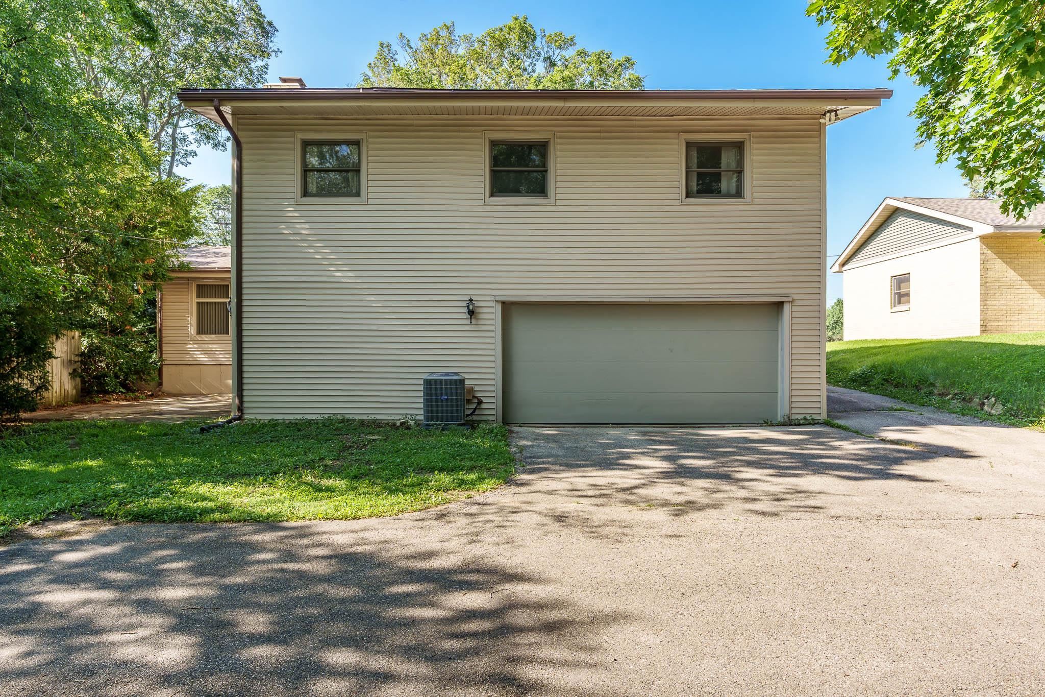 5537 Guilford