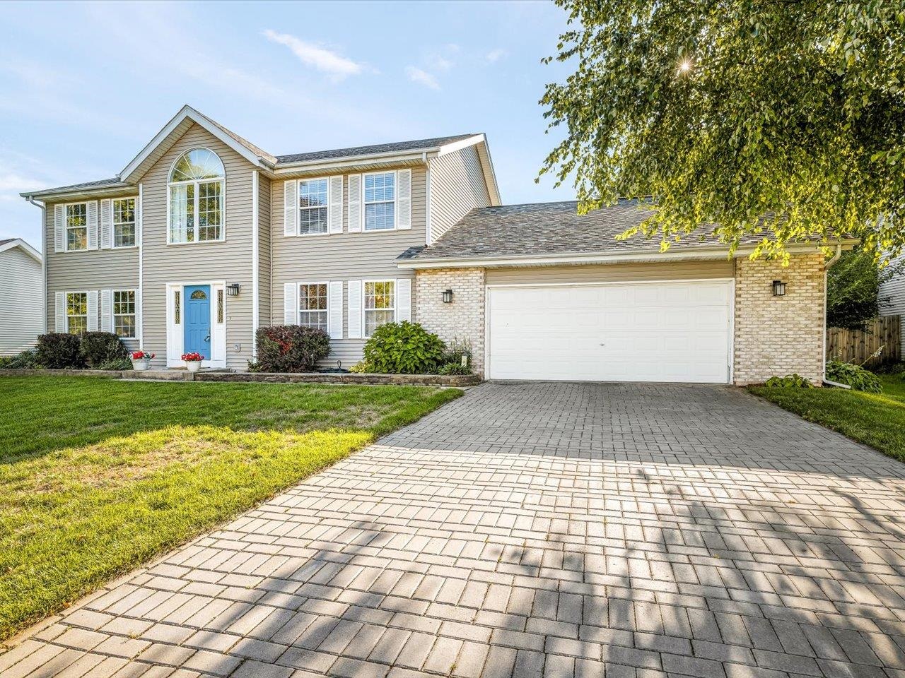 10892 Chicory Ridge