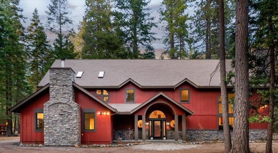 4025 Summit Drive, Mt Shasta