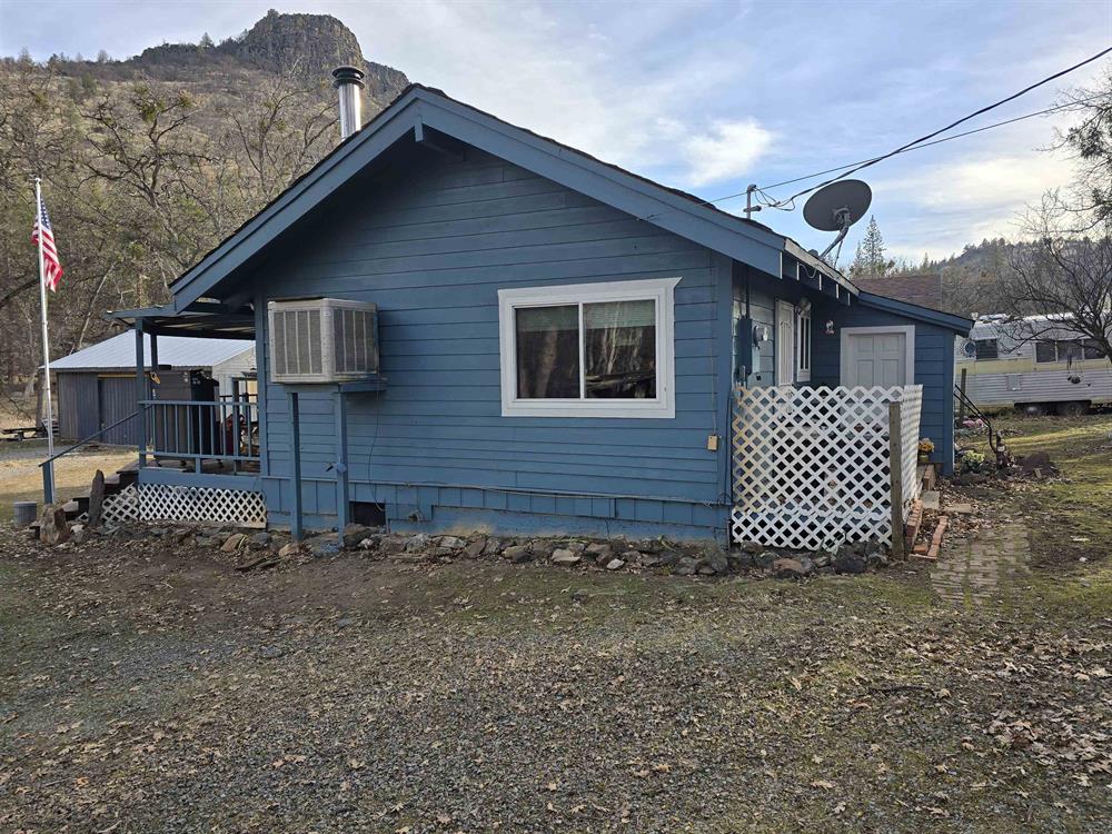 16738 Jacqueline, Montague