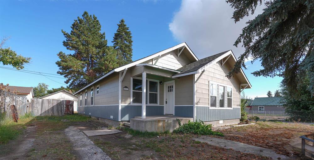 217 S California, Dorris