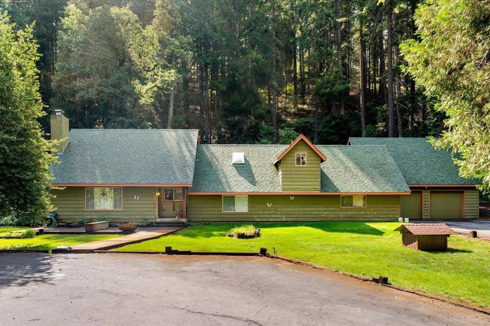 1224 Timber Hills Rd., Mt Shasta