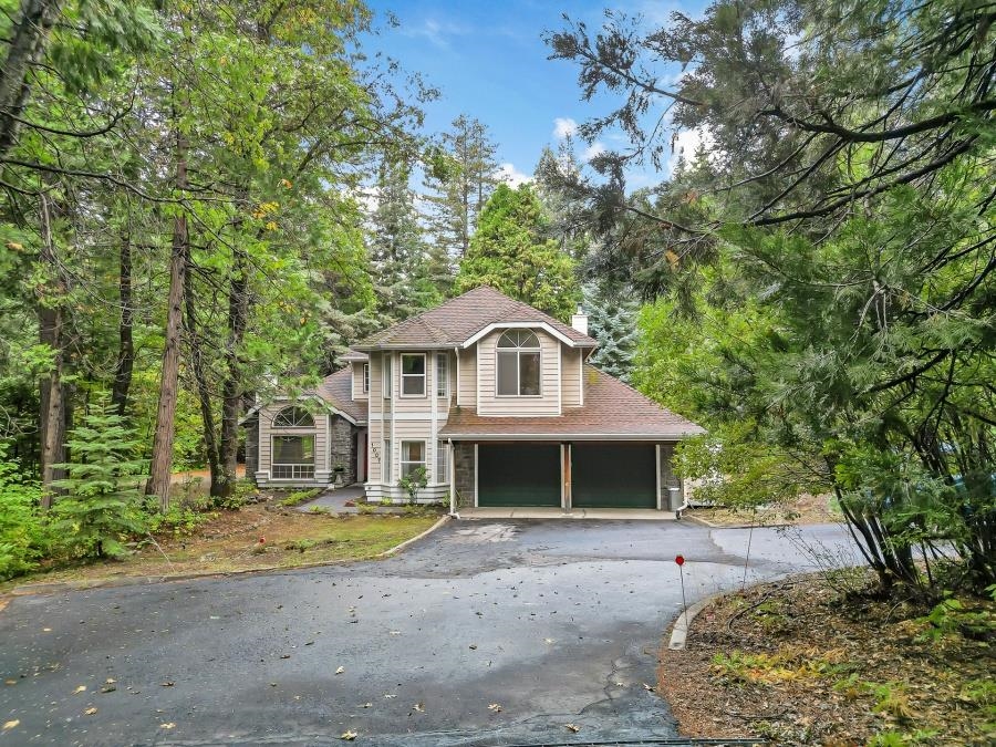 1007 McCloud Avenue, Mt Shasta