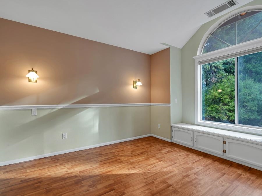 1007 McCloud Avenue, Mt Shasta