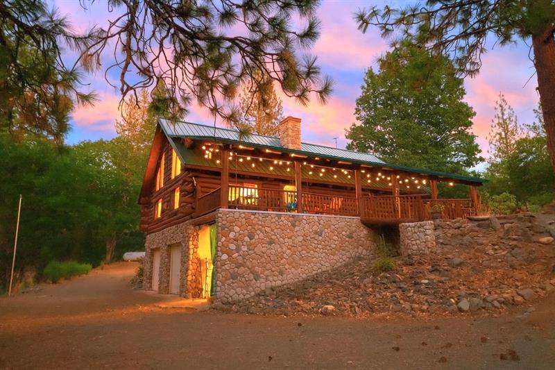 11601 Klamath River Road, Yreka