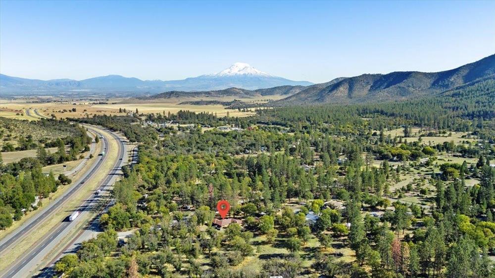 5831 Memory Lane, Yreka