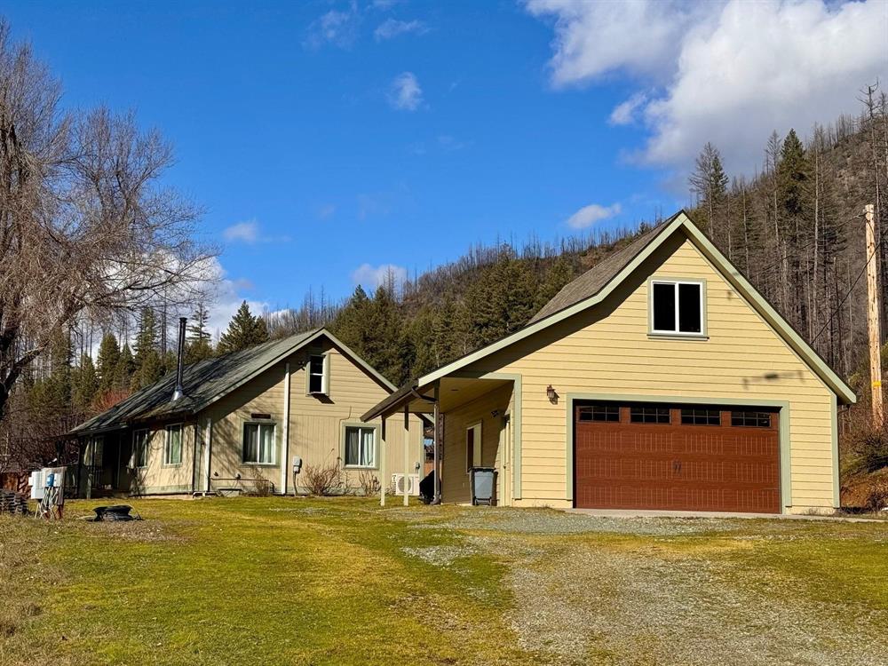 3808 Indian Creek Road, Happy Camp