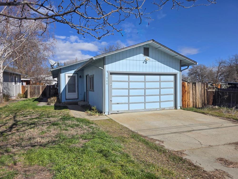 908 W Miner St., Yreka