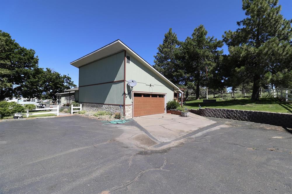 12338 Mt Rainier St, MacDoel