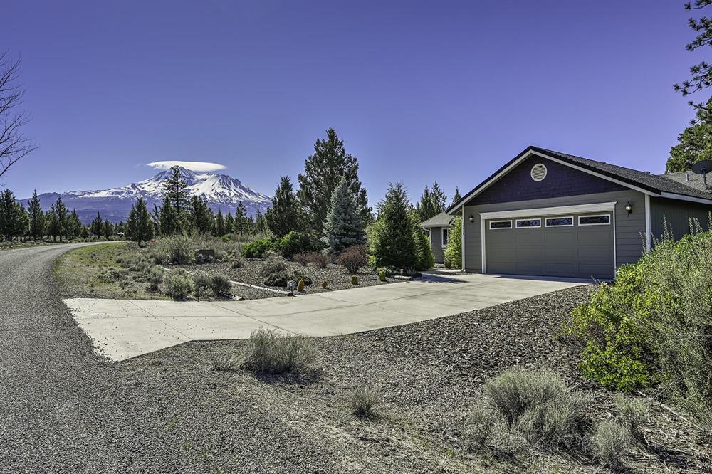 15535 Sherwood Rd, Weed