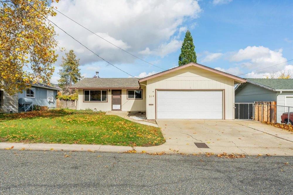 314 Anderson St, Yreka