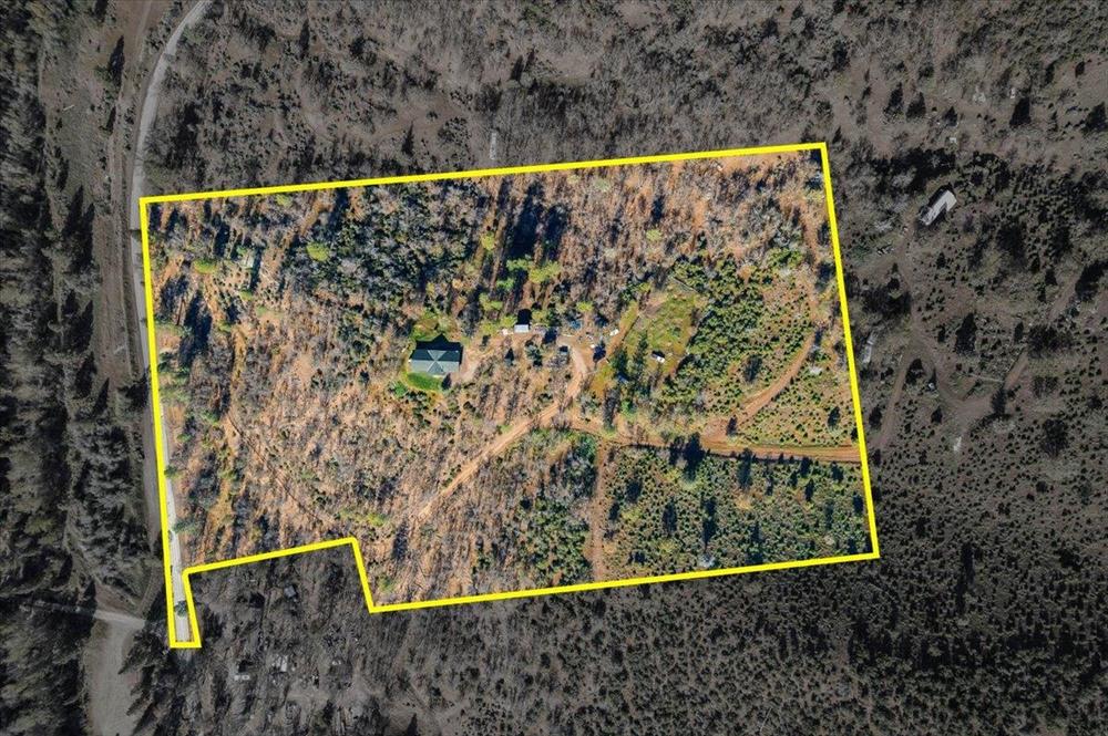1605 Greenhorn Dr, Yreka