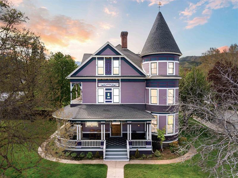 223 N Oregon, Yreka