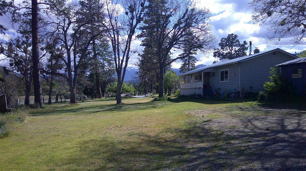 4227 French Creek Road, Etna
