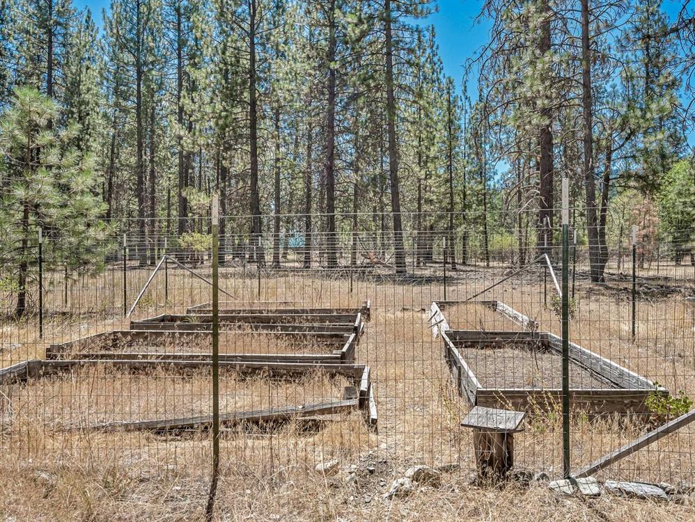 4325 Old Pine Court, Etna