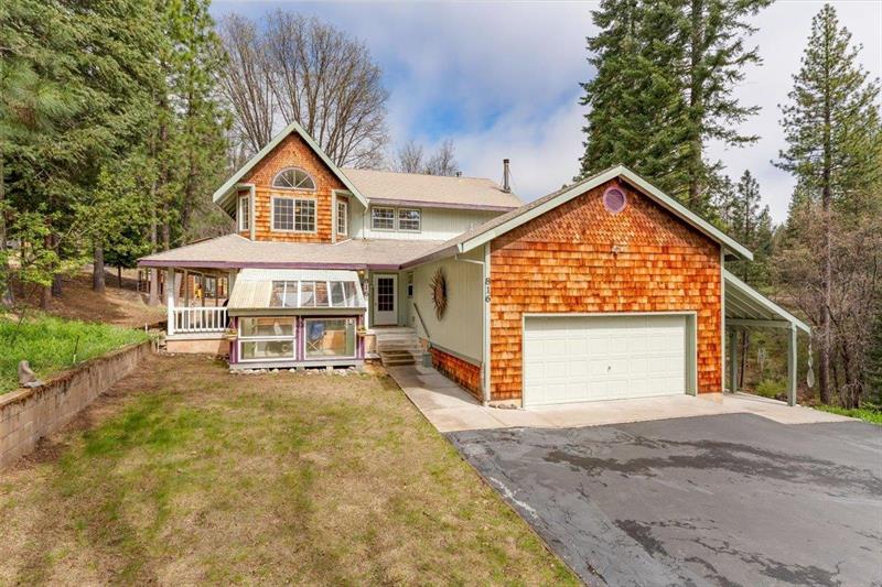 816 QUAIL COURT, McCloud