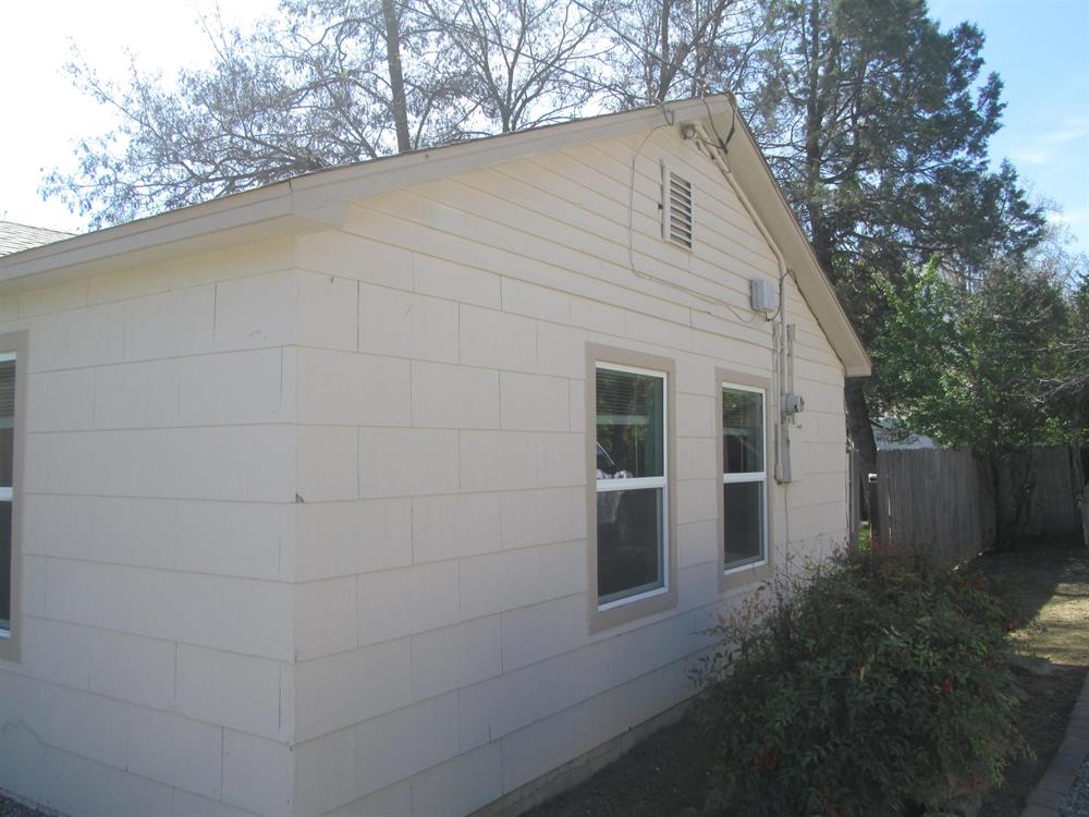 605 North Street, Yreka