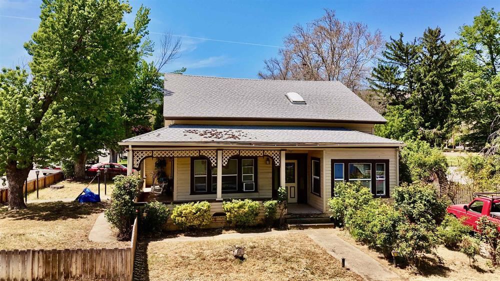 602 Lane St, Yreka