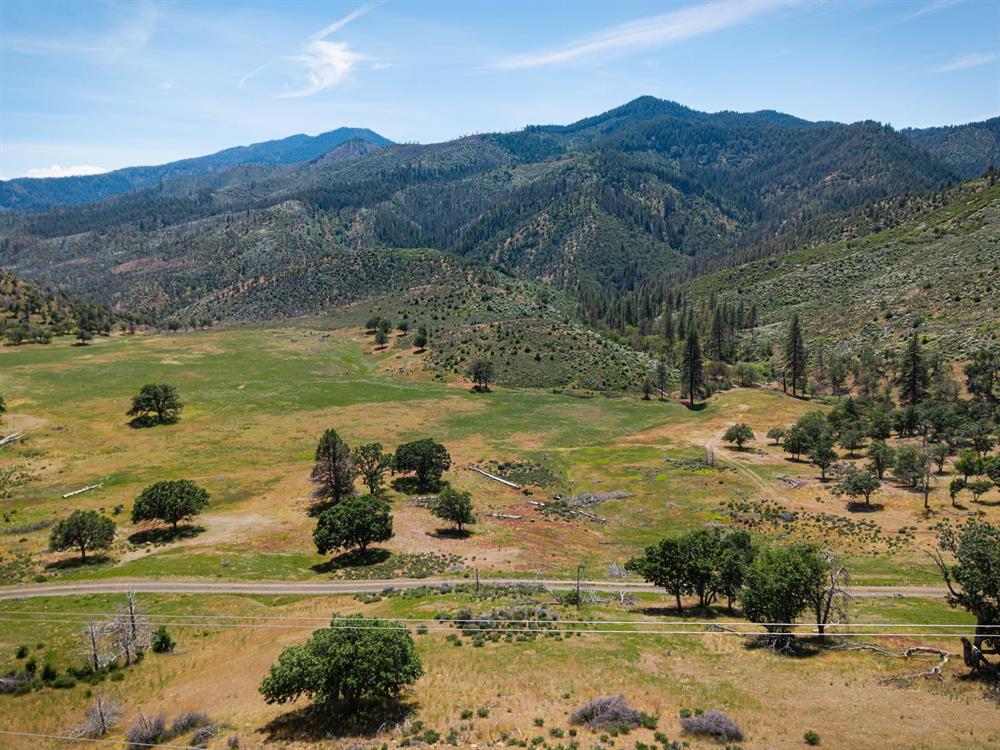 3540 Hilt Hungry Road, Hornbrook