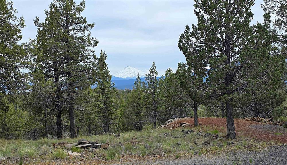 5638 Rocky Ridge Rd., Dorris