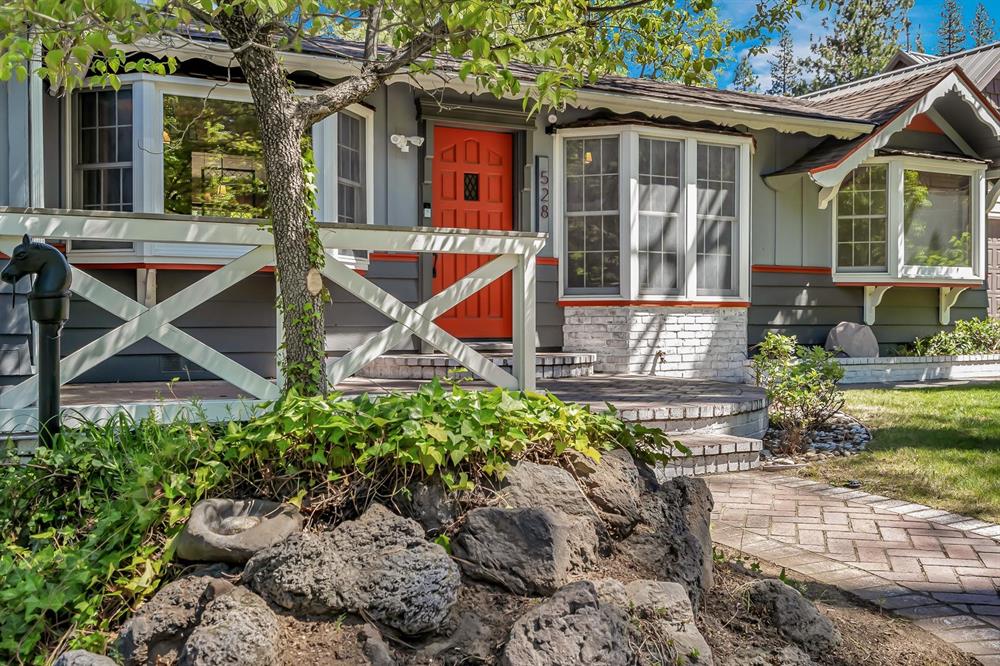 528 McCloud Ave., Mt Shasta