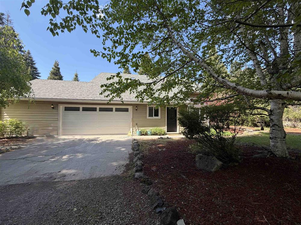 615 Valley Quail Dr, Mt Shasta