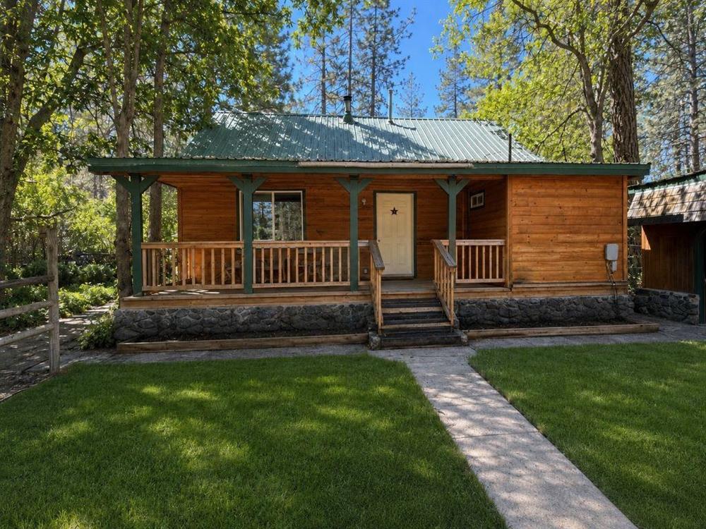 3803 Forest Lane, Etna