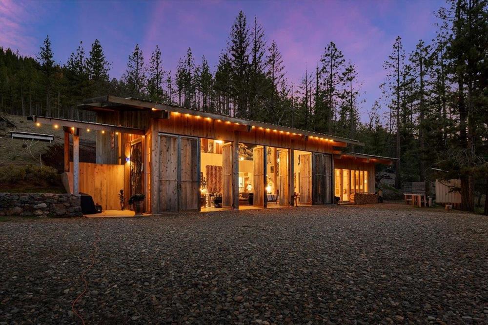 Blue Wolf Ranch, Callahan