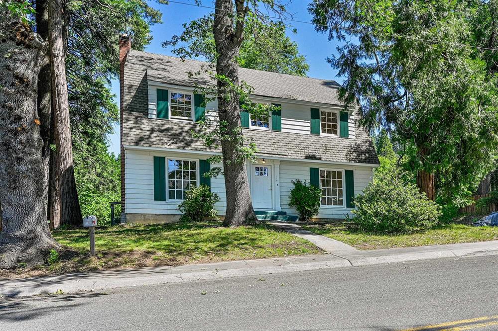 118 Ida Street, Mt Shasta