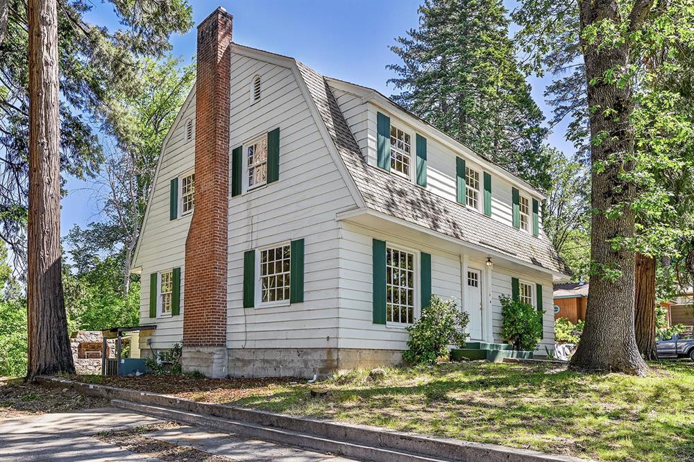 118 Ida Street, Mt Shasta