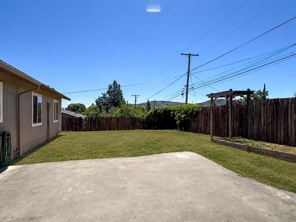 813 Northridge, Yreka