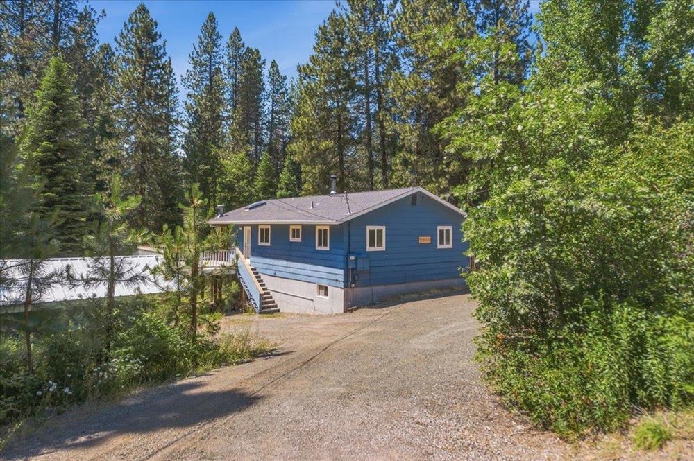 2939 Squaw Valley Rd., McCloud
