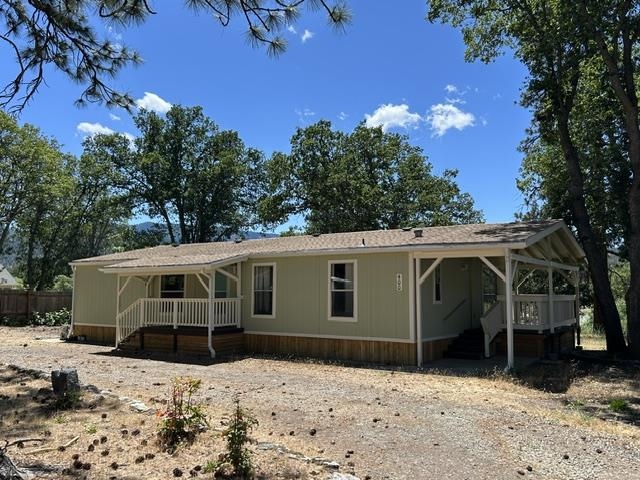400 Schantz Rd., Yreka