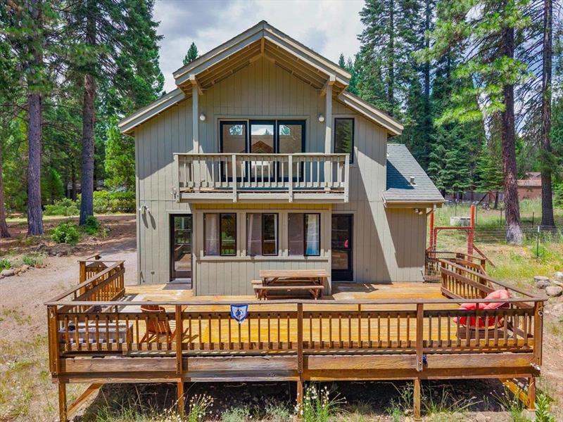 532 Shasta Pines Drive, McCloud