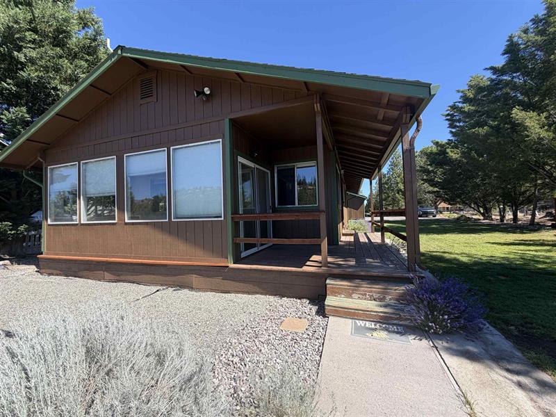 5101 Indian Island Drive, Weed
