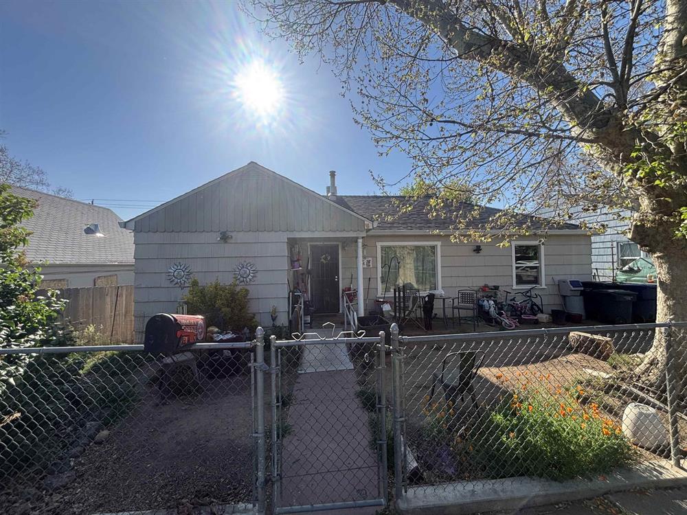 312 Herzog, Yreka