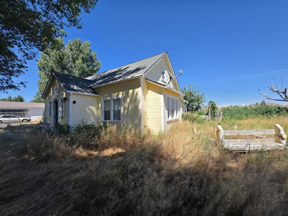 731 County Road 100, Tulelake