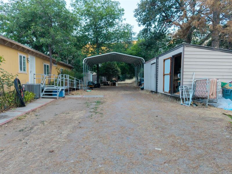 4616 HWY 96, Yreka
