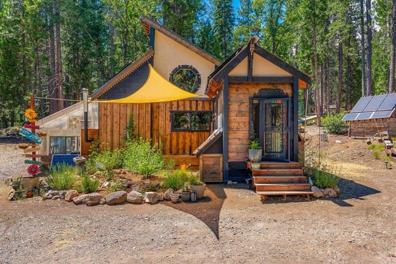 6803 Elk Springs Dr., McCloud
