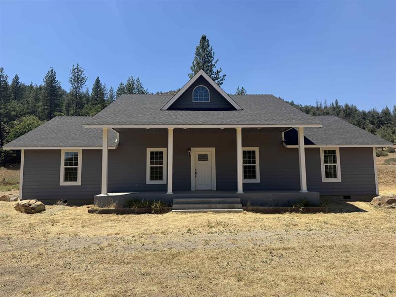 4902 E Moffet Creek Rd., Fort Jones
