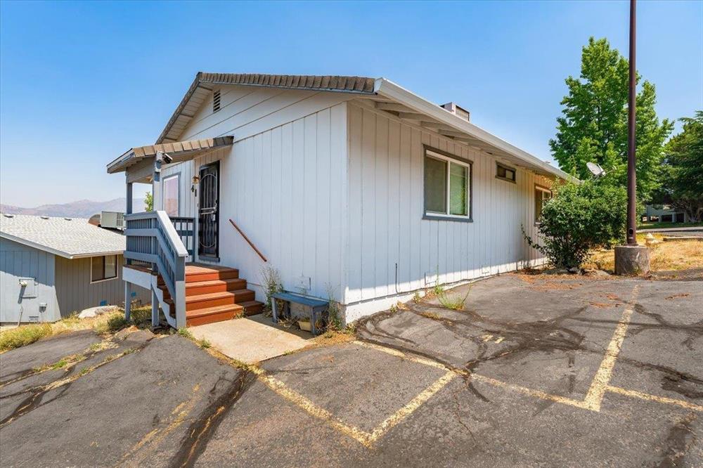 801 Sierra Vista Way #41, Yreka