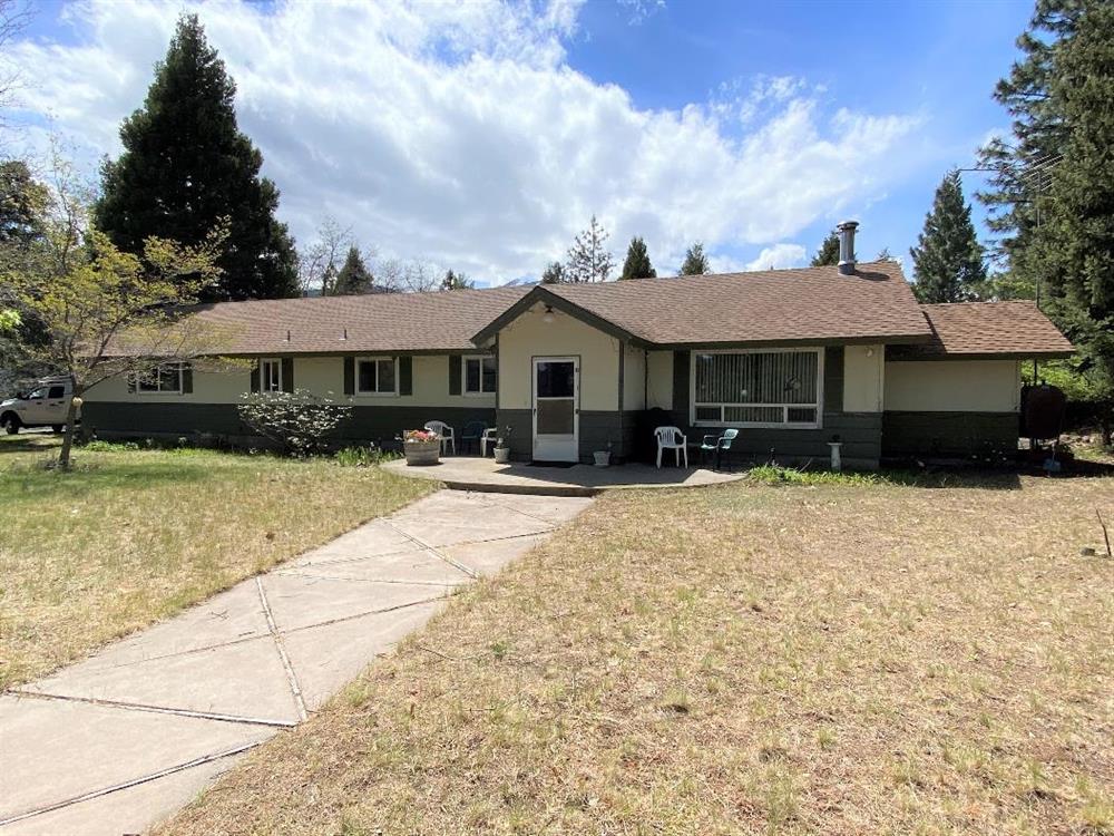 4509 N Old Stage, Mt Shasta