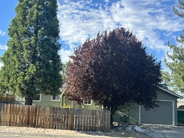 306 Bruce Street, Yreka
