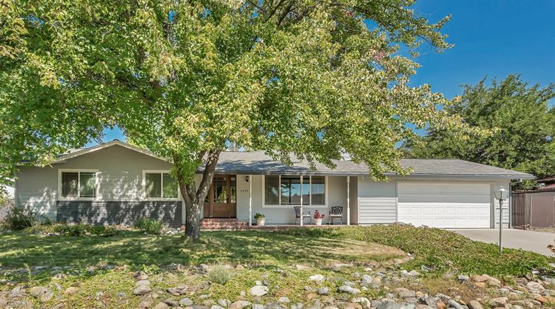 2279 Belle Ave., Yreka