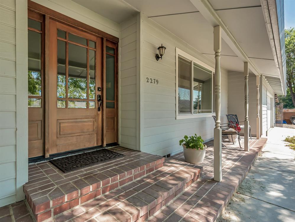 2279 Belle Ave., Yreka