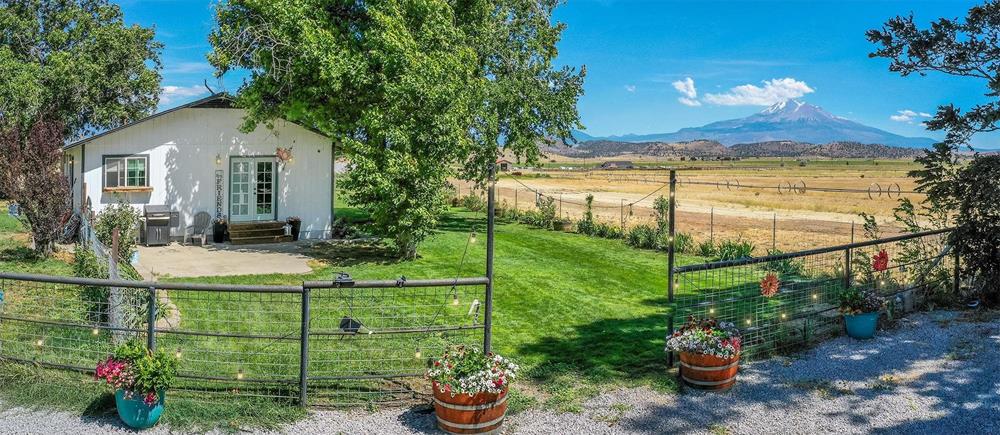 11820 S Old Hwy 99, Grenada